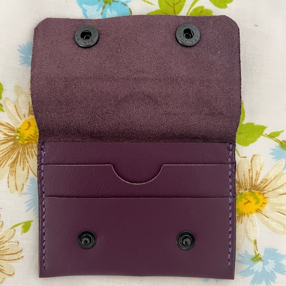 Handmade Genuine Leather Wallet - Picture 3 of 5